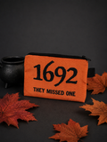 “1692” pouch